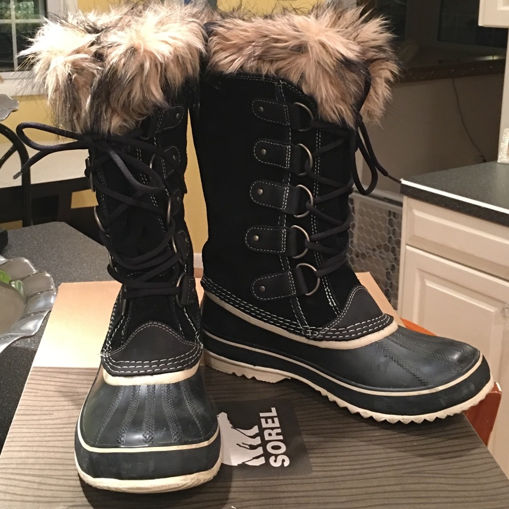 Sorel Joan of arc boots